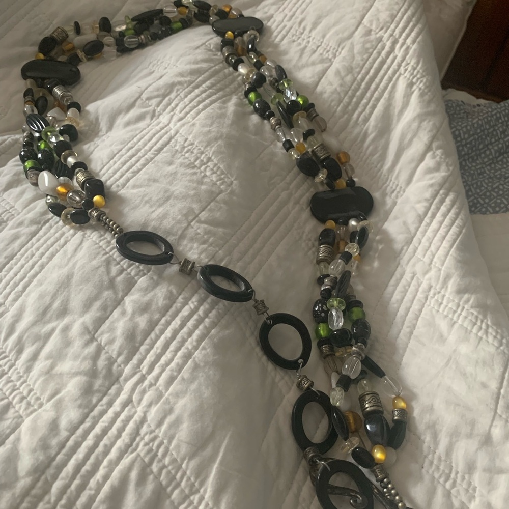 Elegant Black and Green Beaded Belt
45”
Adjustable from 38-44”